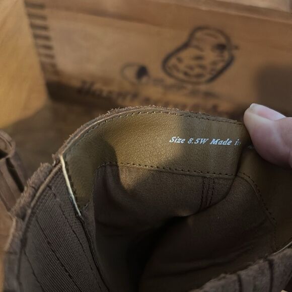 Dolce vita nwt Brown Suede Ankle Boots size 8.5W - Picture 7 of 7